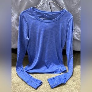 Lululemon long sleeve with tie together back